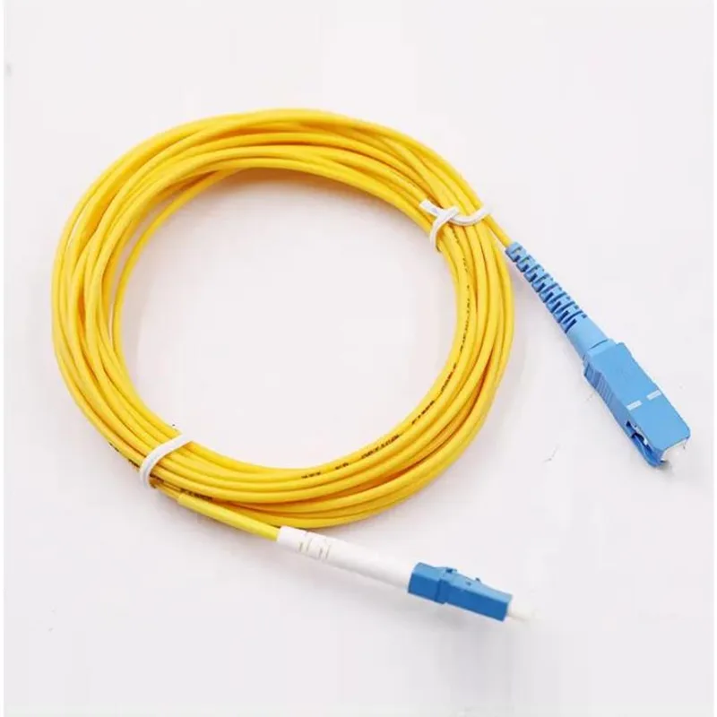 Cable de parche SC/UPC-LC/UPC de 3.0 mm convencional